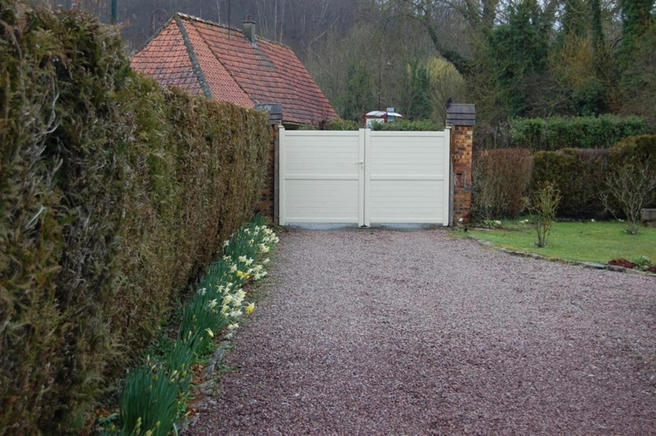 Le Petit Gite De La Varenne Saint-Hellier Exterior foto